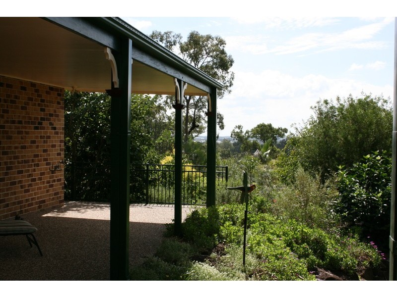 15 Oregon Way, Oxenford QLD 4210