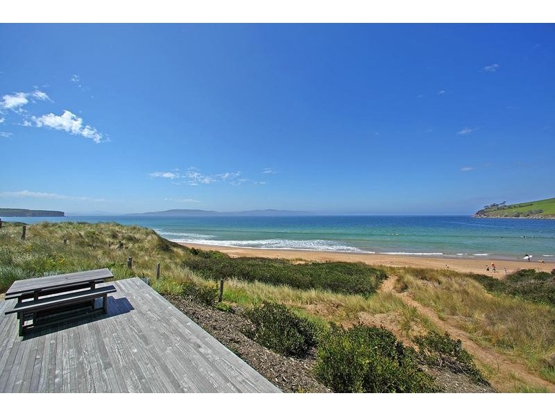 18 Thompson Way, Clifton Beach TAS 7020