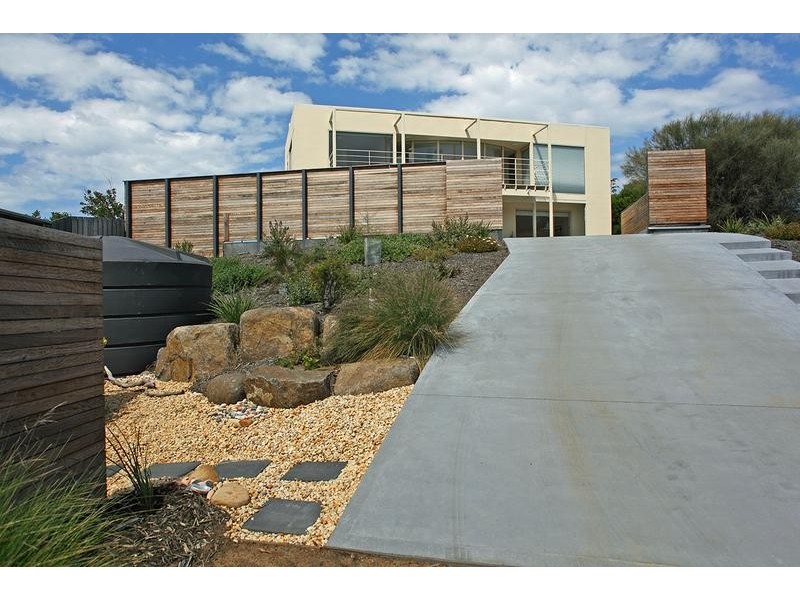 18 Thompson Way, Clifton Beach TAS 7020