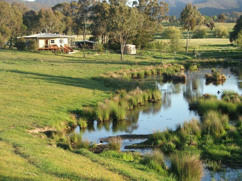 Sandy Creek VIC 3695