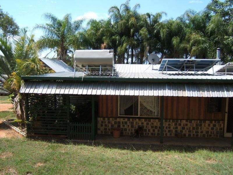 821 Pacific Drive, Baffle Creek QLD 4674