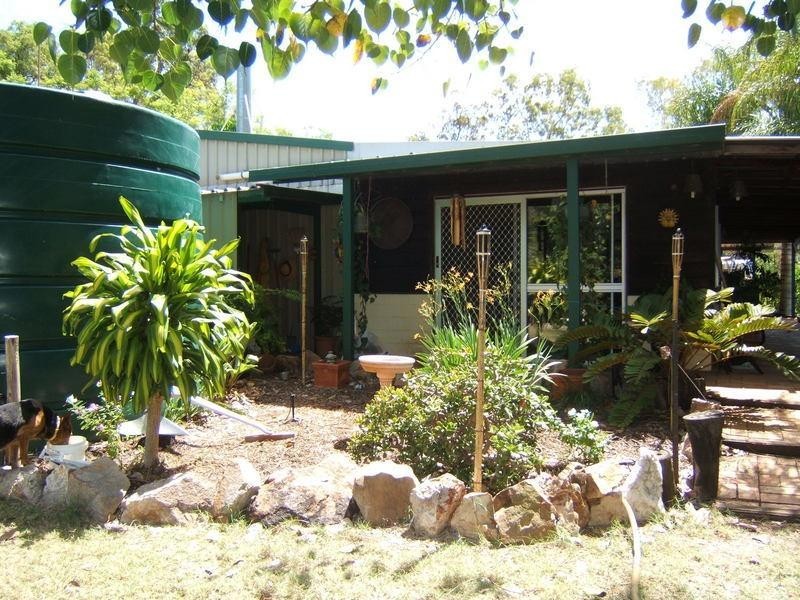 821 Pacific Drive, Baffle Creek QLD 4674