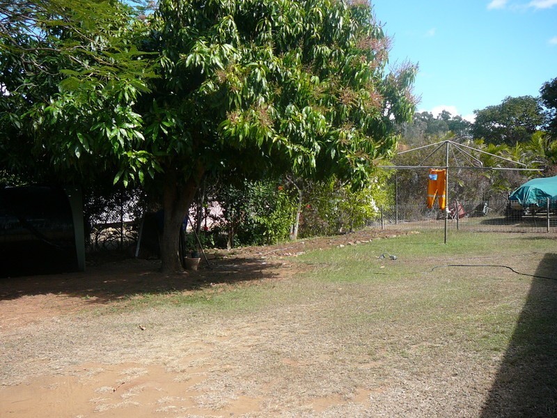 8 Geranium Court, Greenvale QLD 4816