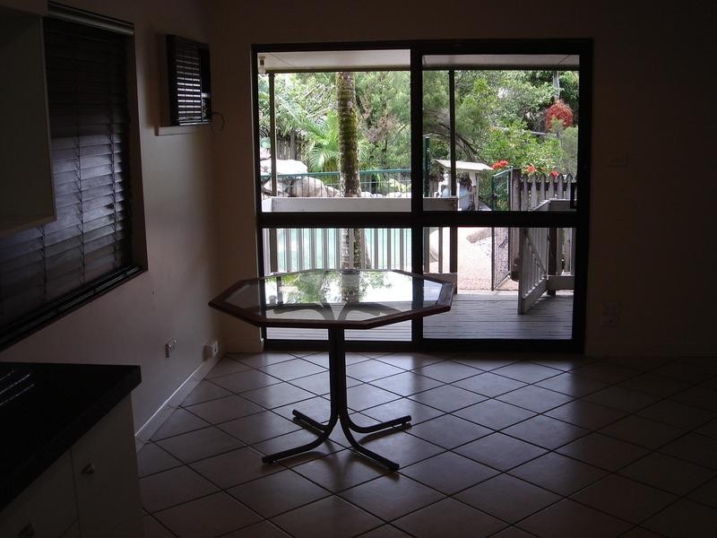 73 Flecker Street, Whitfield QLD 4870