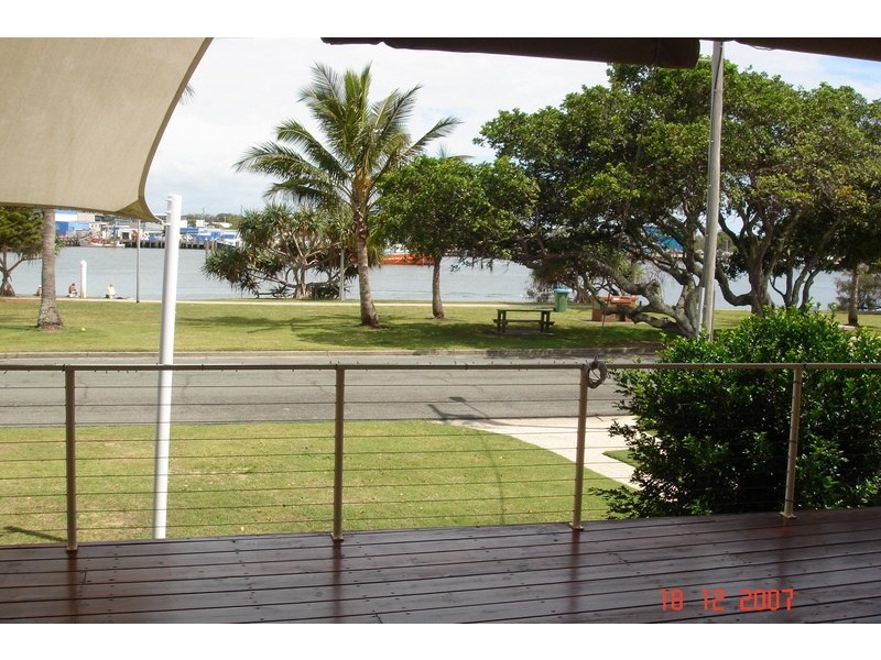 24 Harbour  Parade, Buddina QLD 4575