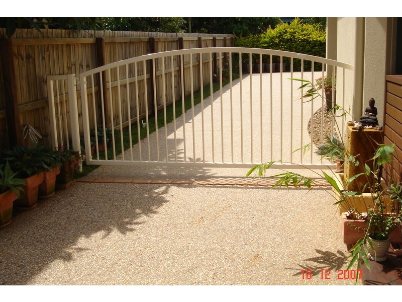 24 Harbour  Parade, Buddina QLD 4575