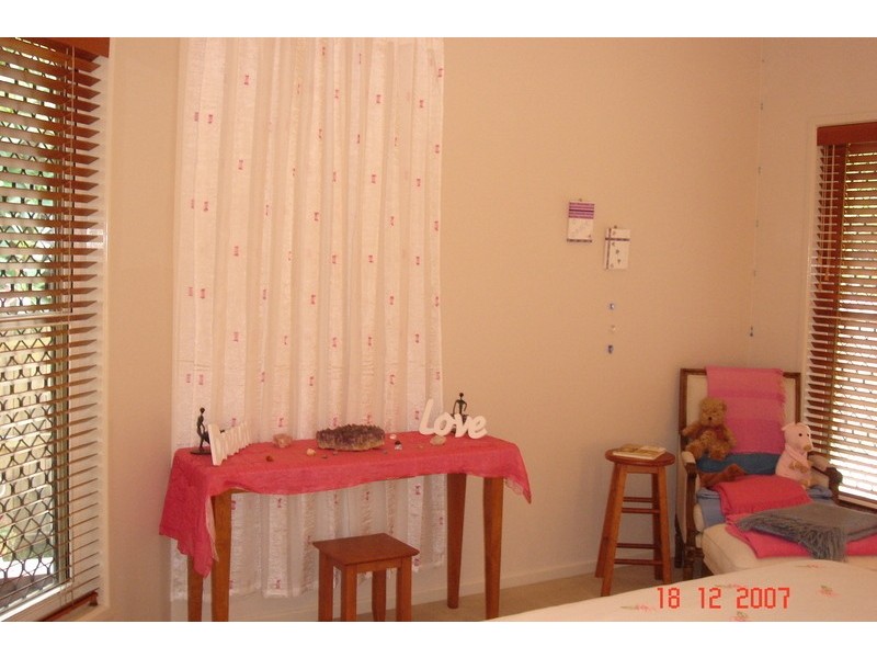 24 Harbour  Parade, Buddina QLD 4575