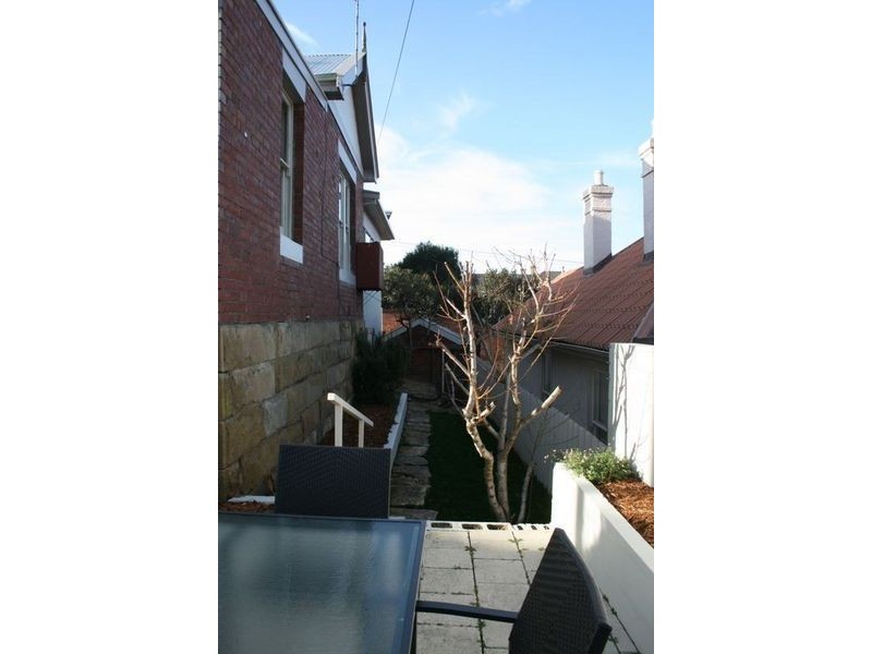 36 Commercial Road, North Hobart TAS 7000
