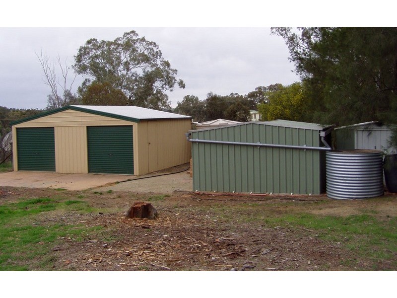 25 Camp Lane, Cowra NSW 2794