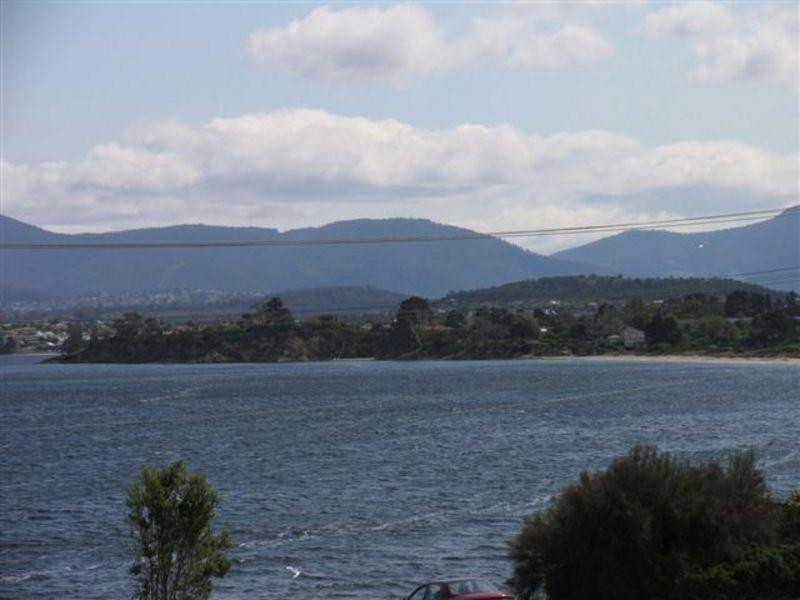 28 Hymettus Street, Howrah TAS 7018