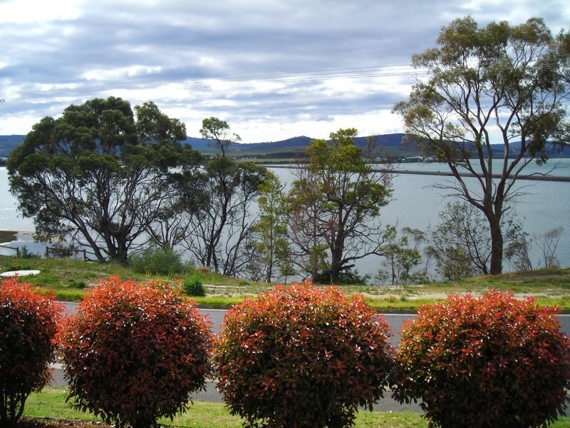 30 Lake Vue Parade, Midway Point TAS 7171