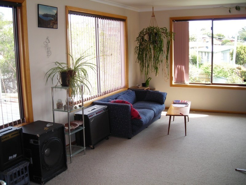 30 Lake Vue Parade, Midway Point TAS 7171