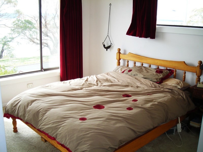 30 Lake Vue Parade, Midway Point TAS 7171