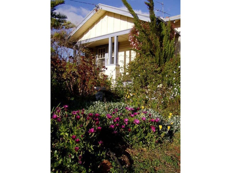 25 Moore Street, Bacchus Marsh VIC 3340