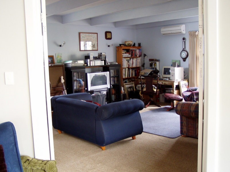 25 Moore Street, Bacchus Marsh VIC 3340