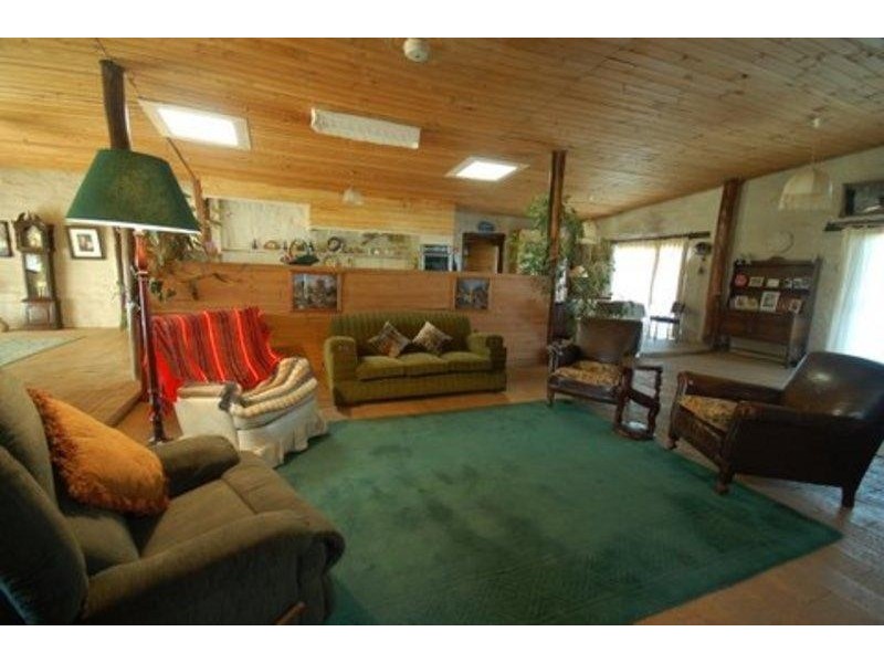 105 Cartons Road, Gordon VIC 3345