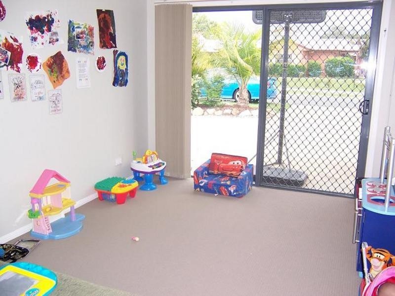 North Booval QLD 4304