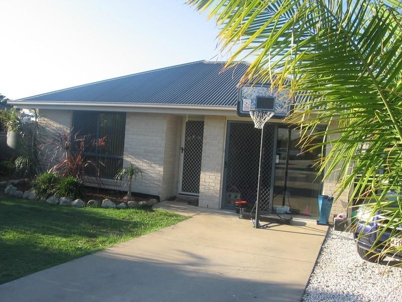 North Booval QLD 4304