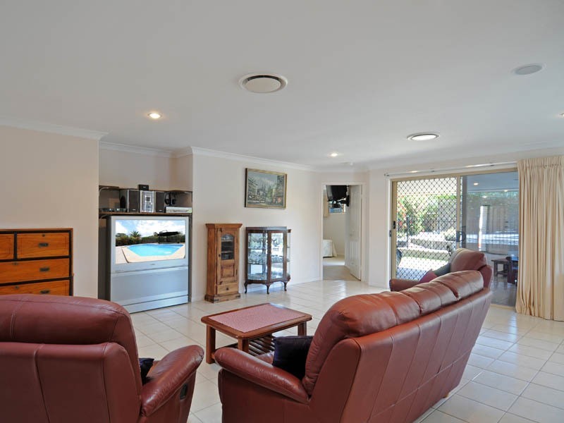 78 Exeter Street, Torquay QLD 4655