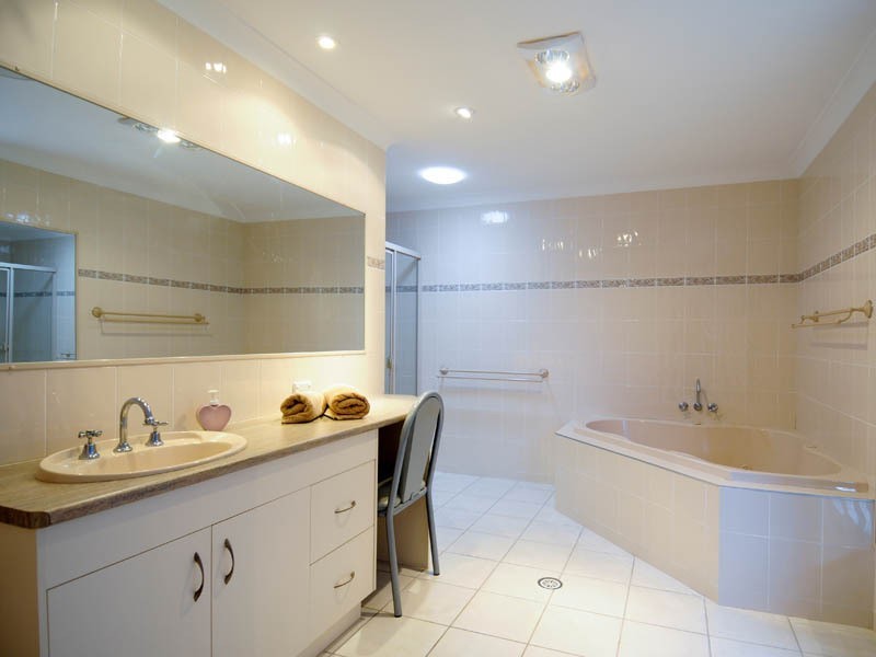 78 Exeter Street, Torquay QLD 4655