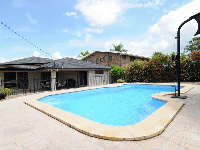 78 Exeter Street, Torquay QLD 4655