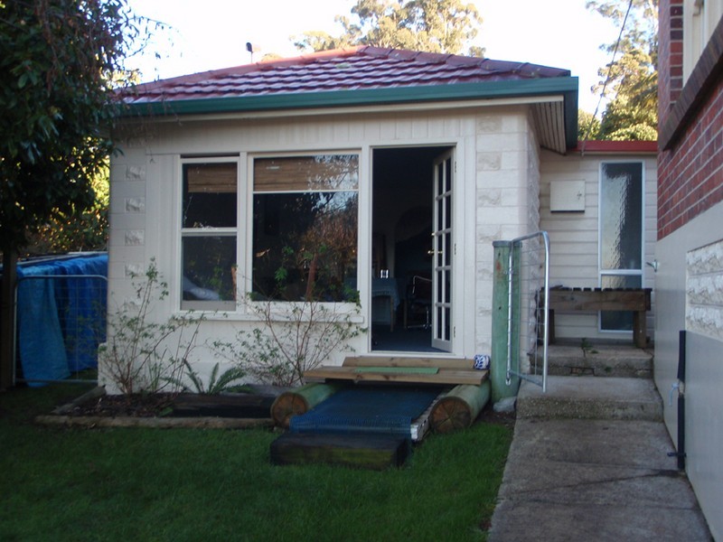 1 Robert Street, Beauty Point TAS 7270