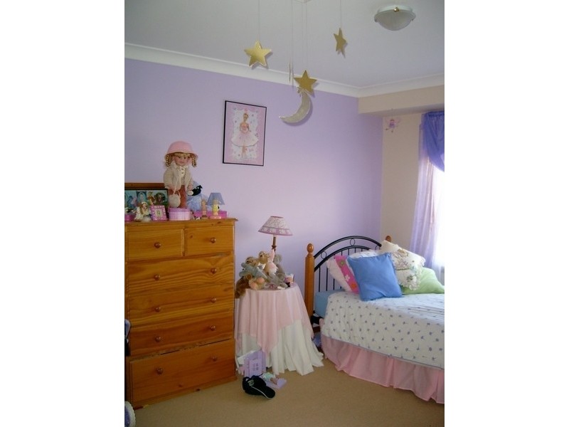 4 FITZGIBBON Place, Kurri Kurri NSW 2327