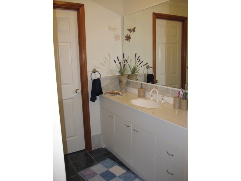 4 FITZGIBBON Place, Kurri Kurri NSW 2327