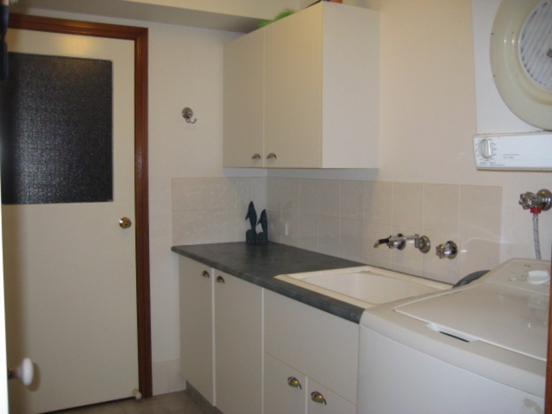 4 FITZGIBBON Place, Kurri Kurri NSW 2327