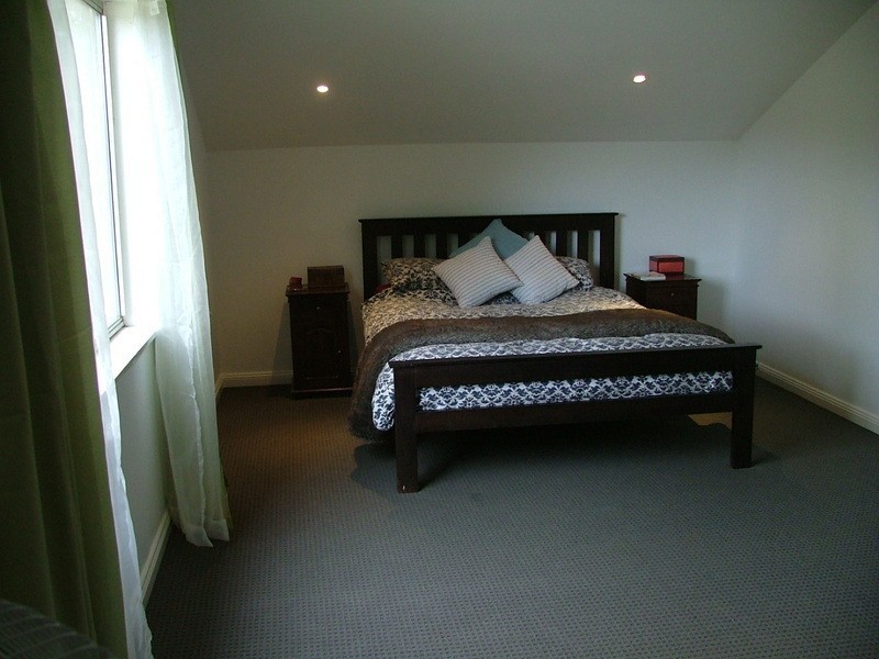 33 Grace Close, Malua Bay NSW 2536