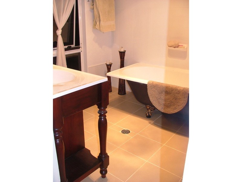 33 Grace Close, Malua Bay NSW 2536