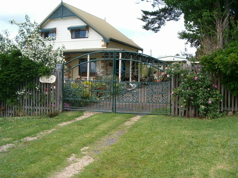 17 Grafton Street, Lowanna NSW 2450