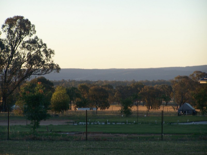 4 River Park Road, Cowra NSW 2794