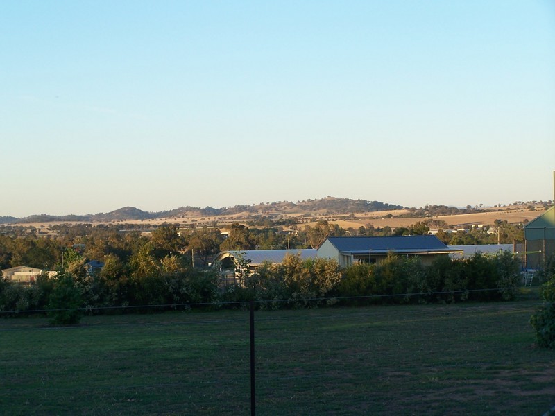 4 River Park Road, Cowra NSW 2794