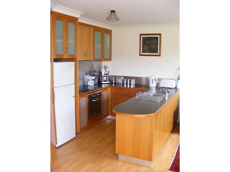 3/180 Roslyn  Avenue, Blackmans Bay TAS 7052