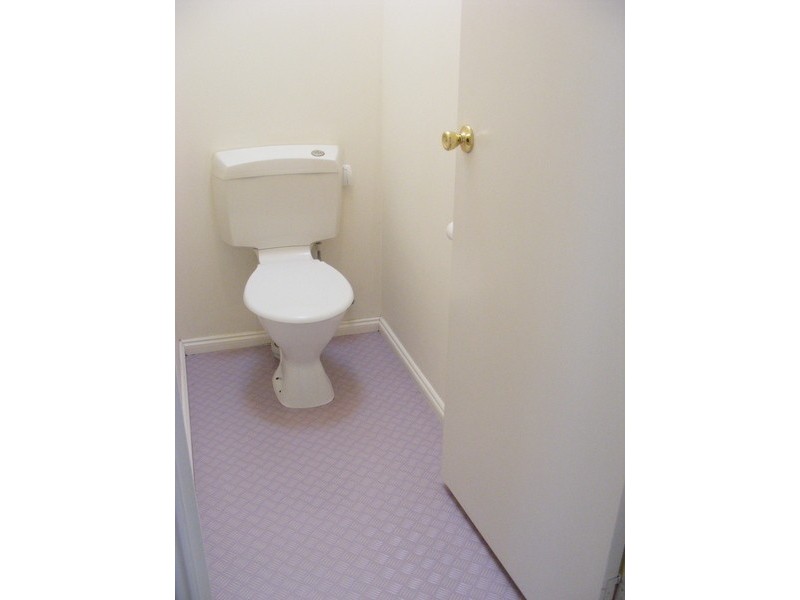 3/180 Roslyn  Avenue, Blackmans Bay TAS 7052