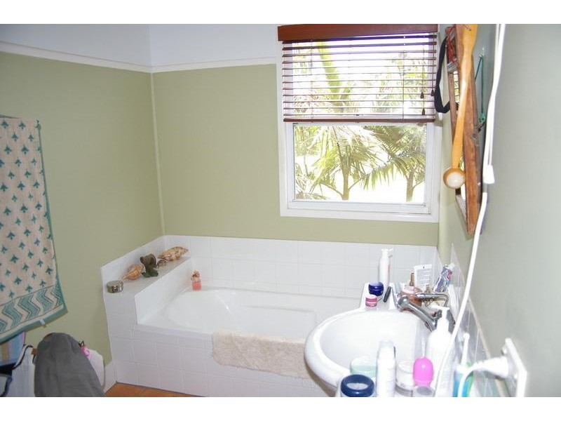 207 Old Veteran Road, Veteran QLD 4570