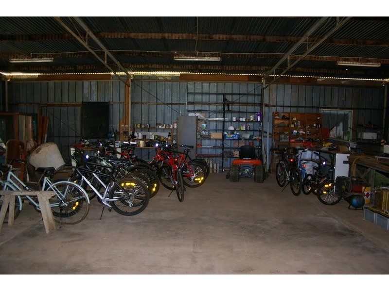 207 Old Veteran Road, Veteran QLD 4570