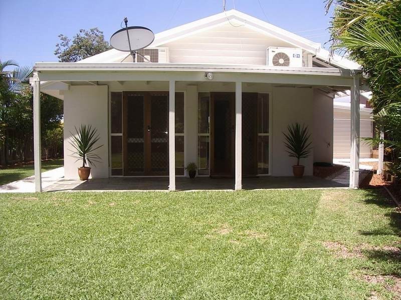 6 Woodland Drive, Peregian Beach QLD 4573