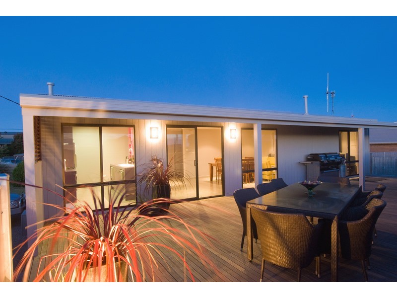 8 Jehu Street, Port Fairy VIC 3284