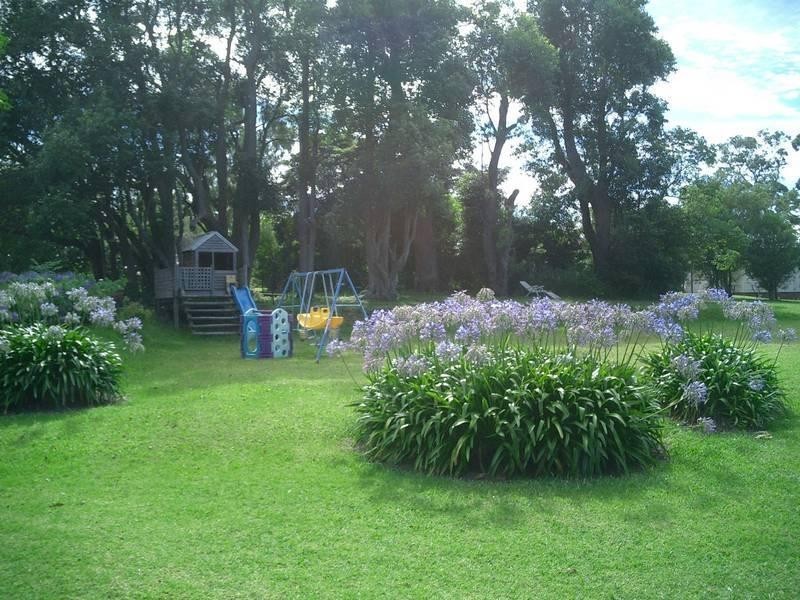 23 Deane Street, St Georges Basin NSW 2540