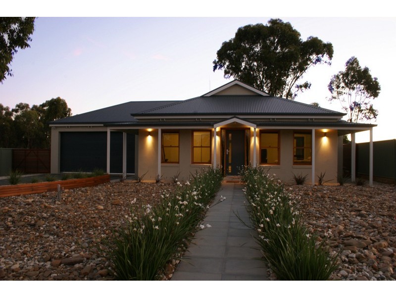 9 Shetland Road, Junortoun VIC 3551