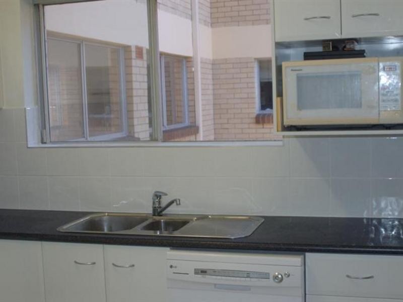 41 Swann Road, Indooroopilly QLD 4068