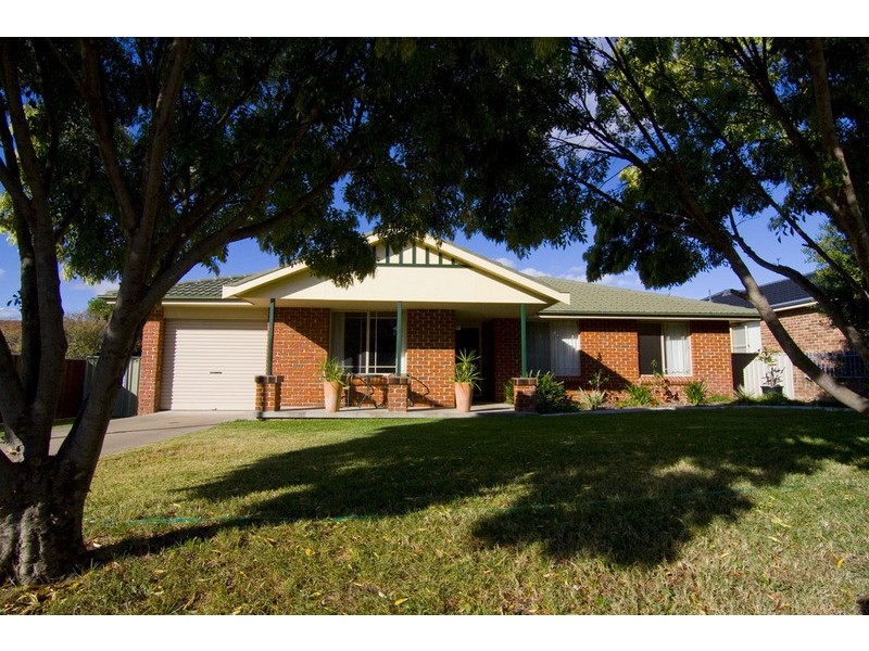 3 Wayamba Close, Tamworth NSW 2340