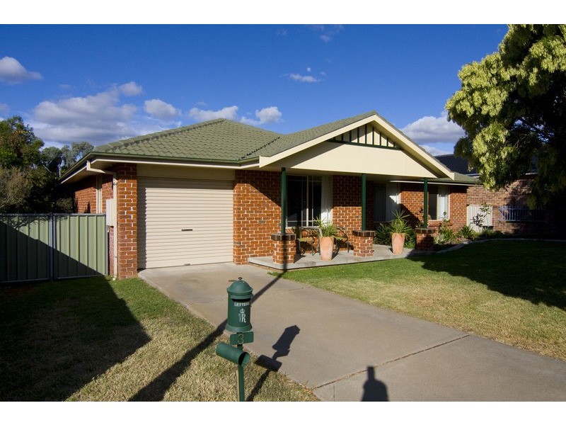 3 Wayamba Close, Tamworth NSW 2340