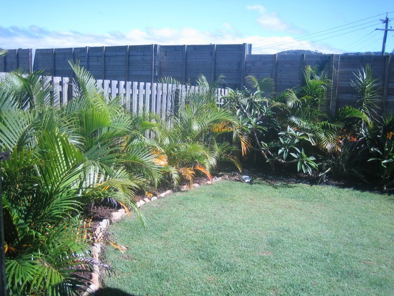 8 Appollo Place, Oxenford QLD 4210