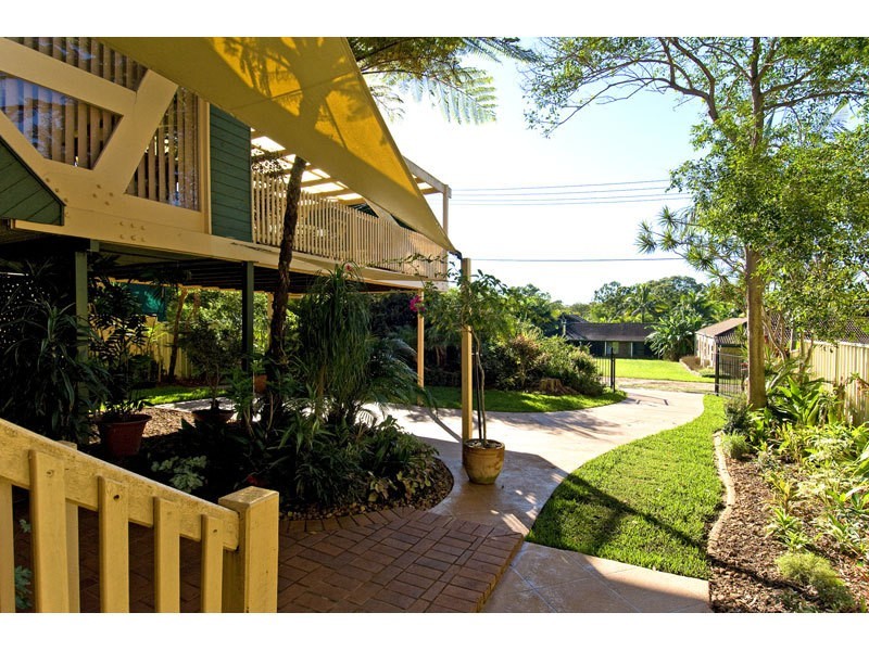 7 Dawn Street, Coochiemudlo Island QLD 4184