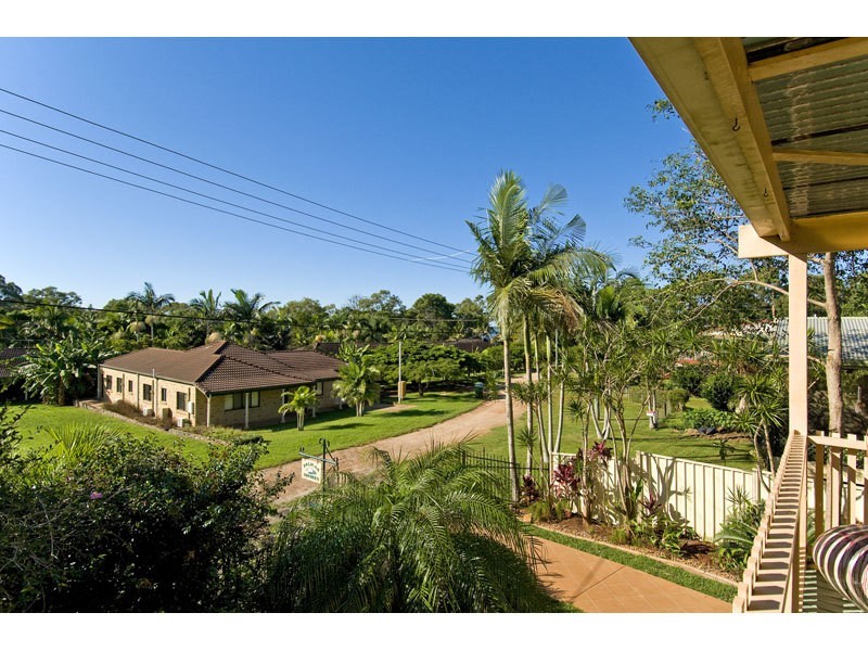 7 Dawn Street, Coochiemudlo Island QLD 4184