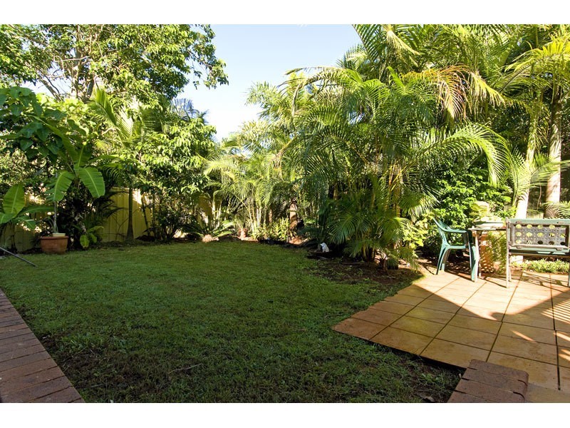 7 Dawn Street, Coochiemudlo Island QLD 4184