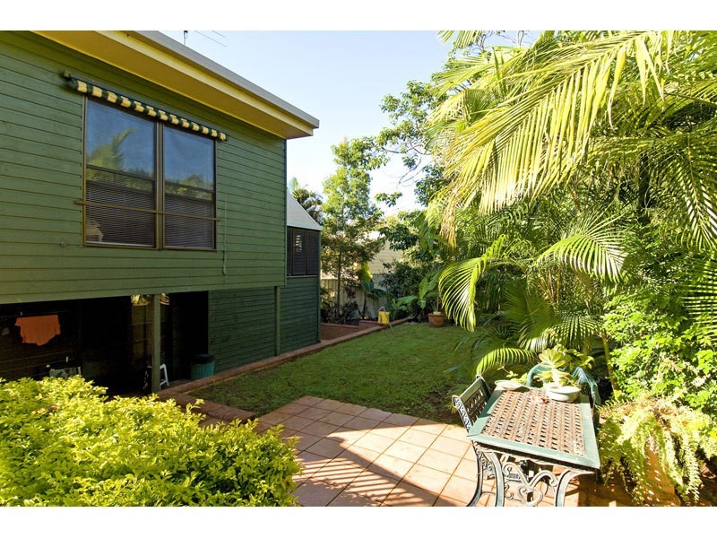 7 Dawn Street, Coochiemudlo Island QLD 4184